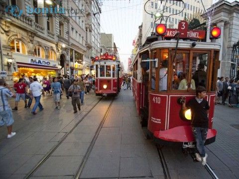 istanbul night walk