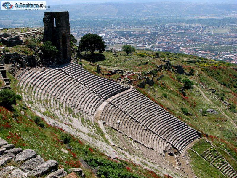 PERGAMON