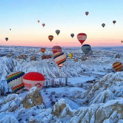 valle capadocia invierno, Capadocia Tour, Capadocia Viajes, Capadocia Travel, Capadocia Trip, Capadocia Circuito, Capadocia Passeio, Globo, Hot Air Balloon