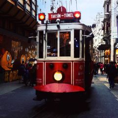 istiklal street, Turquia Tour Fotos, Viagem à Turquia, Trip à Turquia, Excursões à Turquia, Excursões ao Leste da Turquia, Excursões Privadas à Turquia, Guia Turístico Privado na Turquia, Excursão ao Sul da Turquia, Excursão à Grande Turquia, Excursão pela Turquia Autêntica