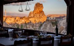 Restaurant in Cappadocia, Cappadocia Photos, Pictures of Cappadocia, Tour to Cappadocia, Capadocia, Capadocia Tour, Capadocia Visit, Capadocia Travel, Capadocia Trip, Capadocia Circuit, Capadocia Guide, Balloon, Hot Air Balloon, Balloon in Sunrise