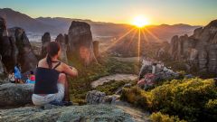 Sunset at Meteora, Grecia, Grecia Fotos, Viajes Grecia, Greece Photo, Visita Grecia, Grecia Tour, Greece Photos, Greece Tours, Greece Travel, Circuitos Grecia, Islas Griegas, Grecia Viajes, Grecia Travel, Grecia Trip, Grecia Circuito, Grecia Passeio