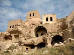 Caves in Cappadocia, Cappadocia Photos, Pictures of Cappadocia, Tour to Cappadocia, Capadocia, Capadocia Tour, Capadocia Visit, Capadocia Travel, Capadocia Trip, Capadocia Circuit, Capadocia Guide, Balloon, Hot Air Balloon, Balloon in Sunrise